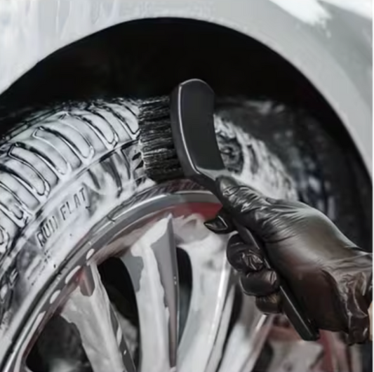 ONX Professional Brush – For Cleaning Tires, Carpets, and Car Mats